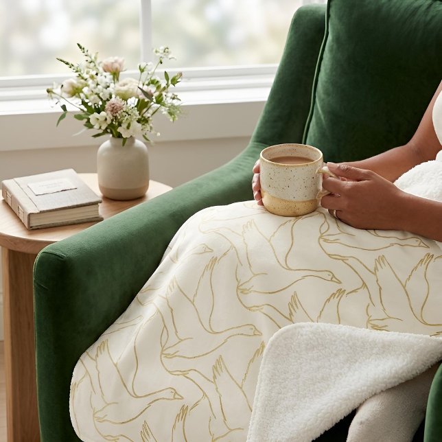 Manta Sherpa Gold Filigree Art Deco | Goose Antique Cream (Lifestyle Shot)