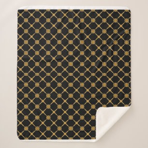 Manta Sherpa Golden Lattice Elegance
