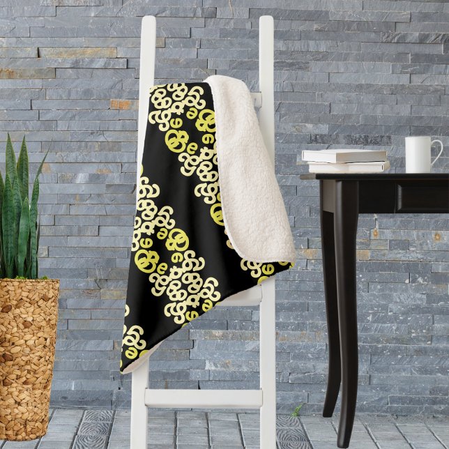 Manta Sherpa Golden Yellow Ornamental Stripe Seamless Pattern (Subido por el creador)