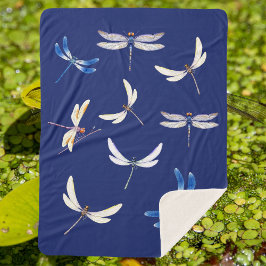 Manta Sherpa Gorguísimas libélulas en vuelo sobre azul oscuro