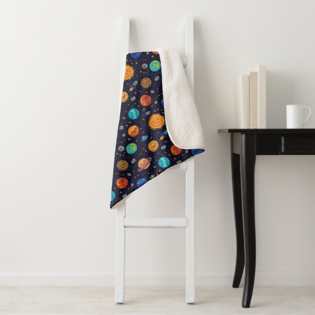 Manta Sherpa Happy Planets Sherpa Blanket (In situ)