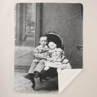 Manta Sherpa Haunting Vintage Sibling Portrait