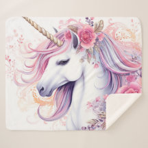 Hermoso unicornio floral