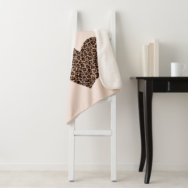 Manta Sherpa I'm Wild for You (In situ)