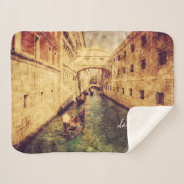 Manta Sherpa Inicial. Canal en Venecia Italia. Europa.