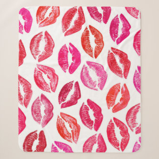 Manta Sherpa Juego de labios rojos, fondo blanco.