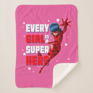 Manta Sherpa Ladybug Todo Chica es un Super Hero