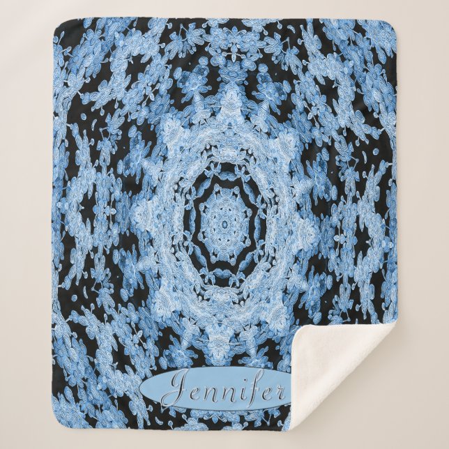 Manta Sherpa Mandala floral azul claro y negro personalizada (Anverso)