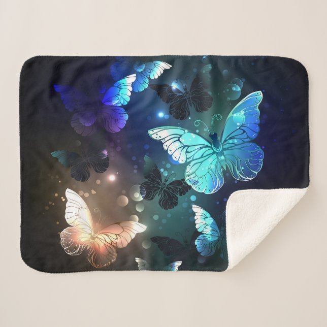 Manta Sherpa Mariposa nocturna fluida (Anverso (horizontal))