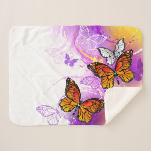 Manta Sherpa Mariposas monarcas en fondo morado
