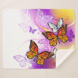 Manta Sherpa Mariposas monarcas en fondo morado