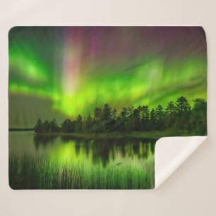 Manta Sherpa Minnesota Aurora Borealis