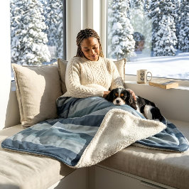 Manta Sherpa Moderna Linear | Slate & Nordic Sea