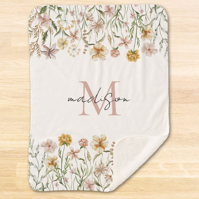 Manta Sherpa Monogramo Acuarela Flor silvestre pradera floral (Close up)