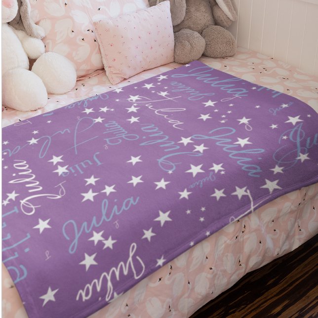 Manta Sherpa Nombre y estrellas afiladas en morado (Subido por el creador)