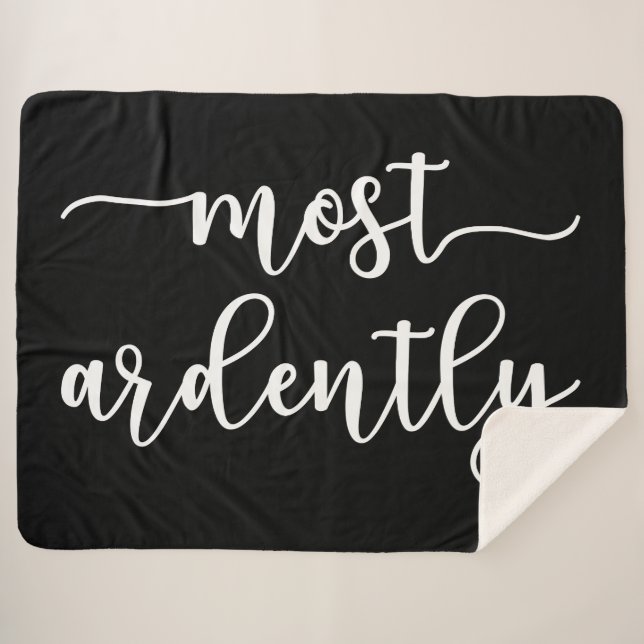 Manta Sherpa Orgullo Y Prejuicio Sr. Darcy - Más Acertadamente (Anverso (horizontal))