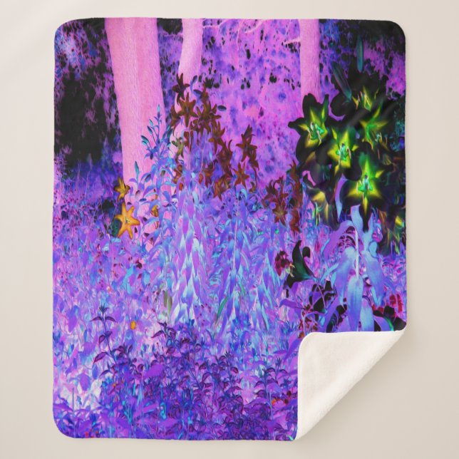 Manta Sherpa Paisaje del jardín Spooky Black and Crimson Lily (Anverso)