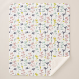 Manta Sherpa Palmera en colores pastel por el modelo de la