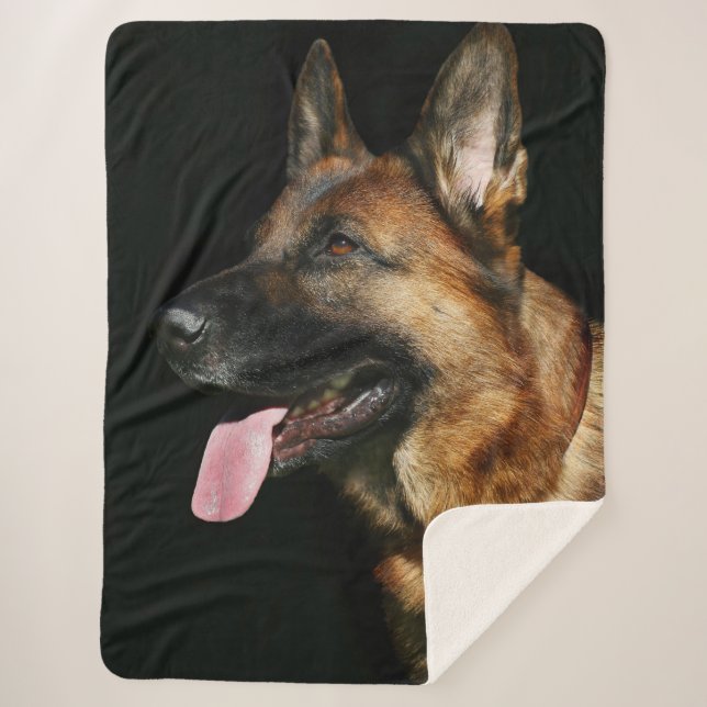 Manta Sherpa Pastor alemán de fondo negro (Anverso)