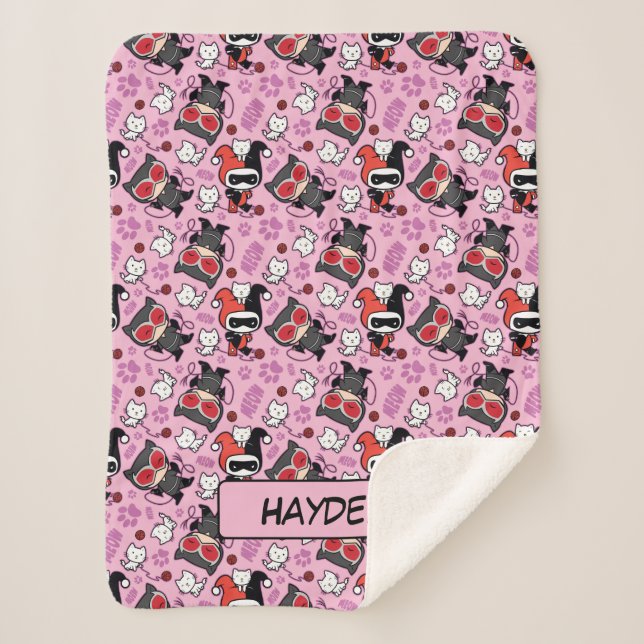 Manta Sherpa Patrón Chibi Catwoman, Harley Quinn y & Kittens (Anverso)