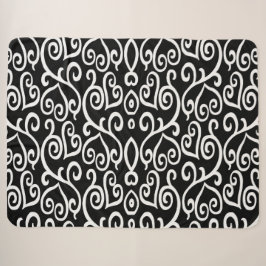 Manta Sherpa Patrón de corazón blanco y negro