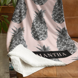 Manta Sherpa Patrón de piña rosa y gris tropical con nombre
