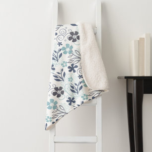 Manta Sherpa Patrón floral en blanco azul y turquesa