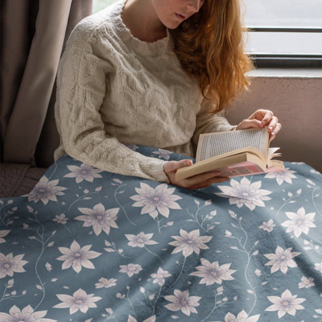 Manta Sherpa Patrón floral sobre fondo Verde azulado (Subido por el creador)