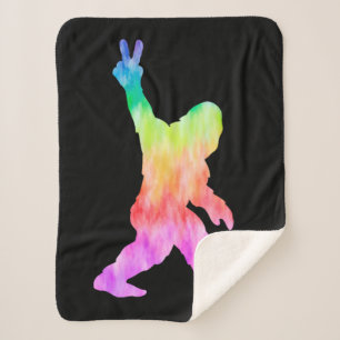 Manta Sherpa Peace Love Bigfoot