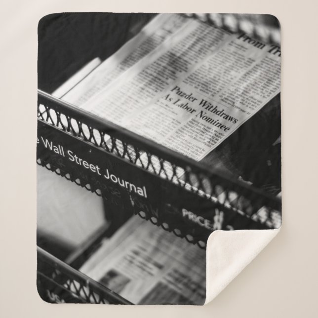 MANTA SHERPA PERIÓDICOS EN WALL STREET JOURNAL RACK (Anverso)