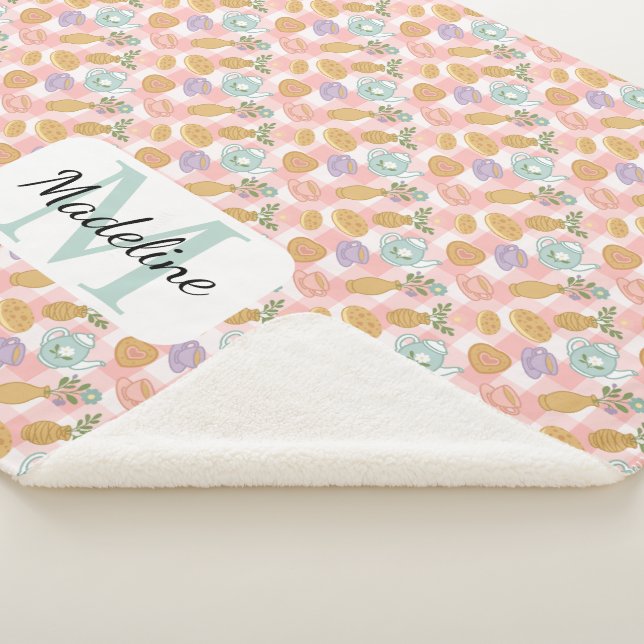 Manta Sherpa Personalized Tea & Baker Monogram Sherpa Blanket (3/4)