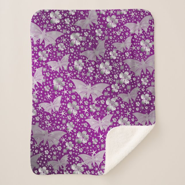 Manta Sherpa púrpura, plata, mariposas, flores, floral, patas (Anverso)
