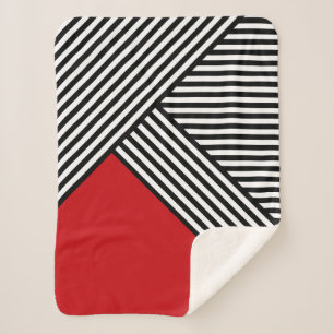 Manta Sherpa Rayas blancas y negras con triángulo rojo