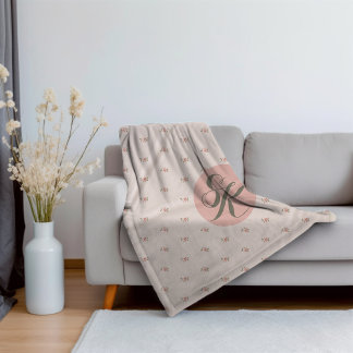 Manta Sherpa Rosas en miniatura y monograma