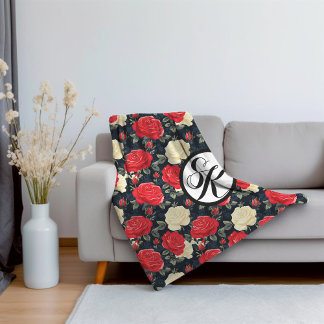Manta Sherpa Rosas en miniatura y monograma