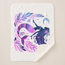 Sirena de Boho bajo el mar rosa y morado