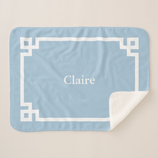 Manta Sherpa Sky Blue and White Greek Key Monogram (Anverso (horizontal))