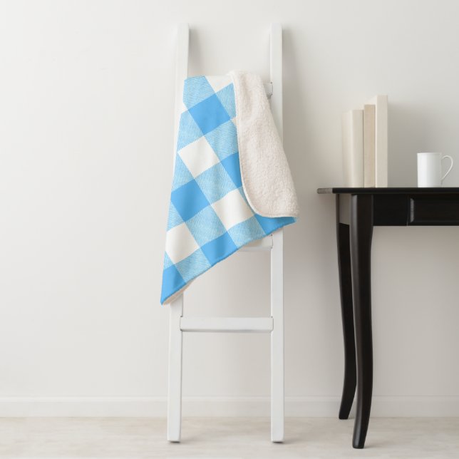 Manta Sherpa Slow-Living Summer Sky Check (In situ)