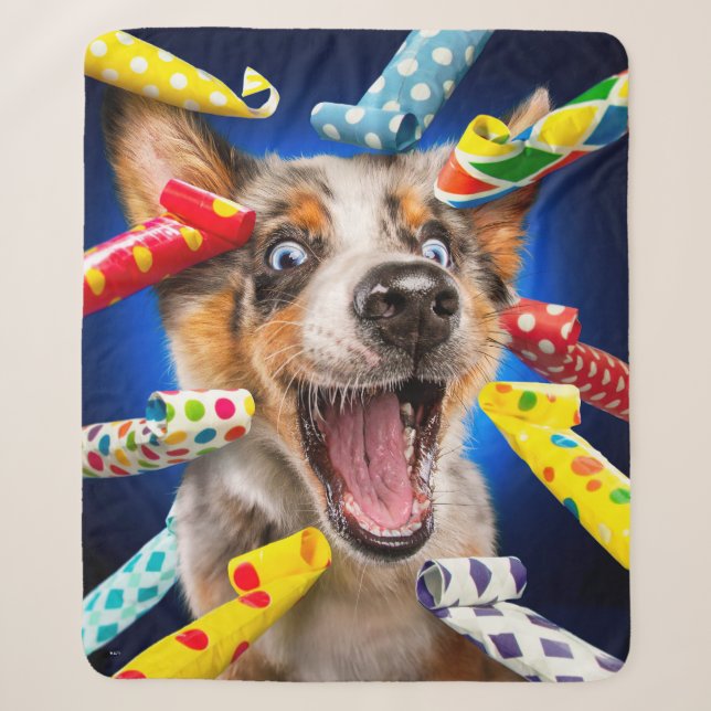 Manta Sherpa Sopladores de fiesta de perro feliz (Anverso)