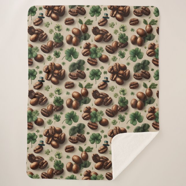 Manta Sherpa St. Patrick’s Day Coffee & Shamrock Pattern (Anverso)
