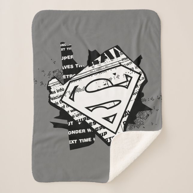 Manta Sherpa Supergirl Newsprint S-Shield (Anverso)