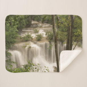 Manta Sherpa Tailandia, cascada de Huai Mae Khamin