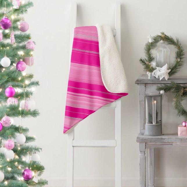 Manta Sherpa Tapa de canto rosa y plateado caliente (Subido por el creador)