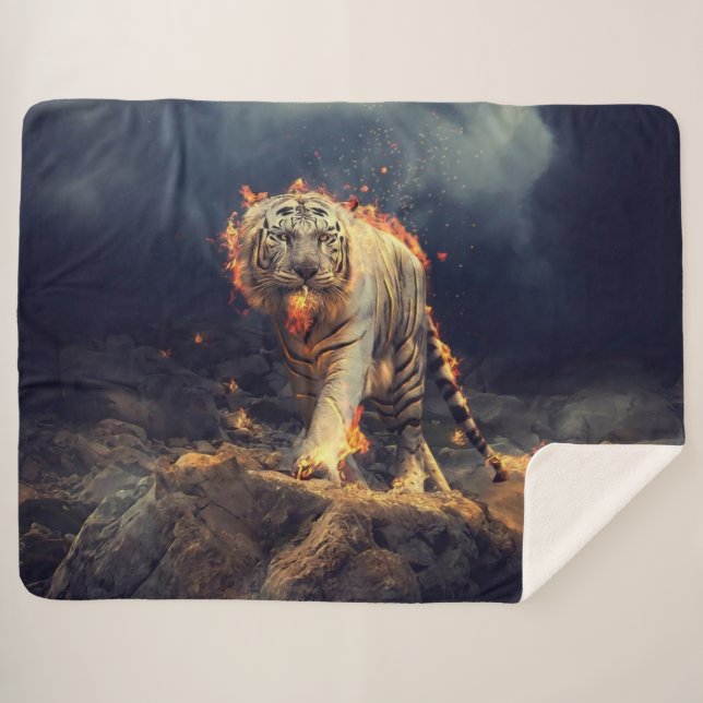 MANTA SHERPA TIGER EN EL FUEGO (Anverso (horizontal))