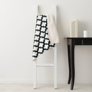 Manta Sherpa Trébol blanco y negro, Entramado, Quatrefoil
