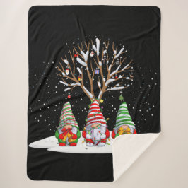 Manta Sherpa Tres gnomos nórdicos y su árbol de Navidad