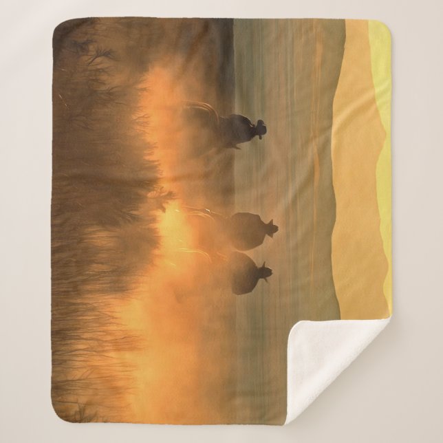 Manta Sherpa Trío de Vaqueros: Gallop de fondo montañoso. (Anverso)