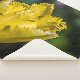 Manta Sherpa Tulip amarillo