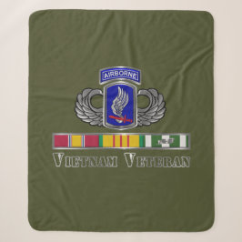 Manta Sherpa Veterano de la Brigada Aerotransportada 173 en Vie