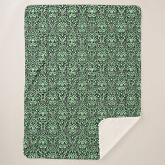 Manta Sherpa William Morris Art and Crafts Golden Bough Green
